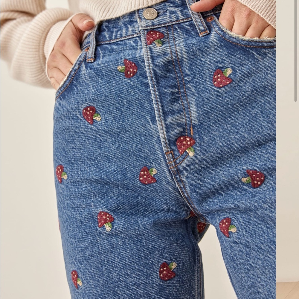 Reformation Mushroom Embroidered High Rise Straight Jeans size 26